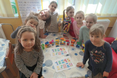 4 Legománia, dátum 26.03.2025